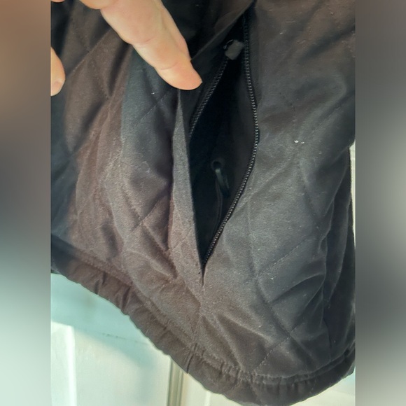 Columbia quilted black jacket with faux fur cuffs and collar - size L - Picture 4 of 12